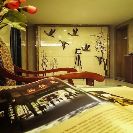 Chengdu Grand Hotel Exterior foto