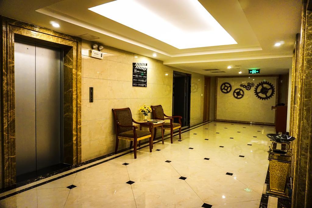 Chengdu Grand Hotel Exterior foto